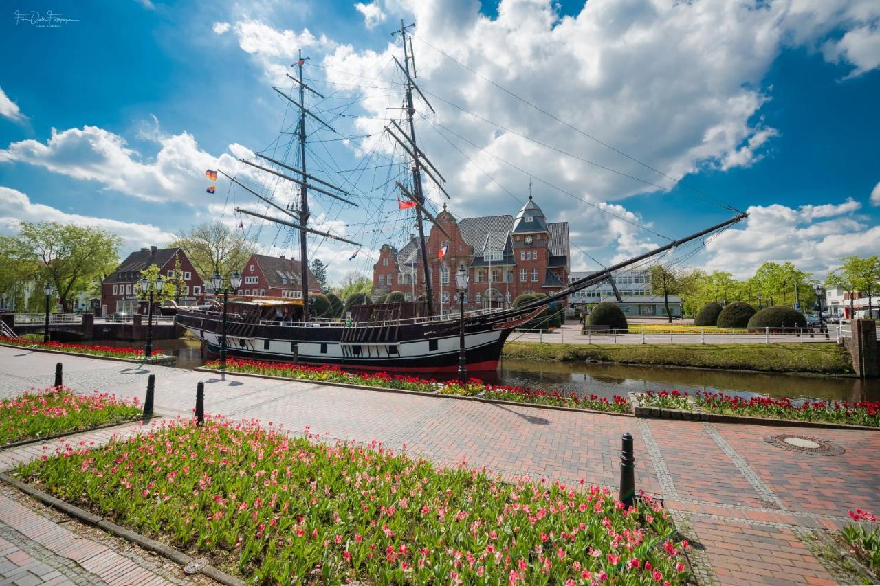 Hotel Alte Werft Papenburg Exterior photo